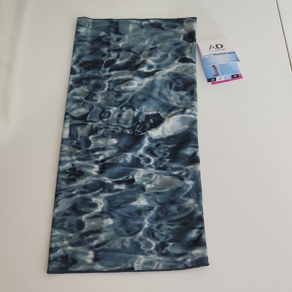 Aqua Design Other - Aqua Design SunGuard Fishing Mask Tube  Water-Inspired Design Size M Polyester/S